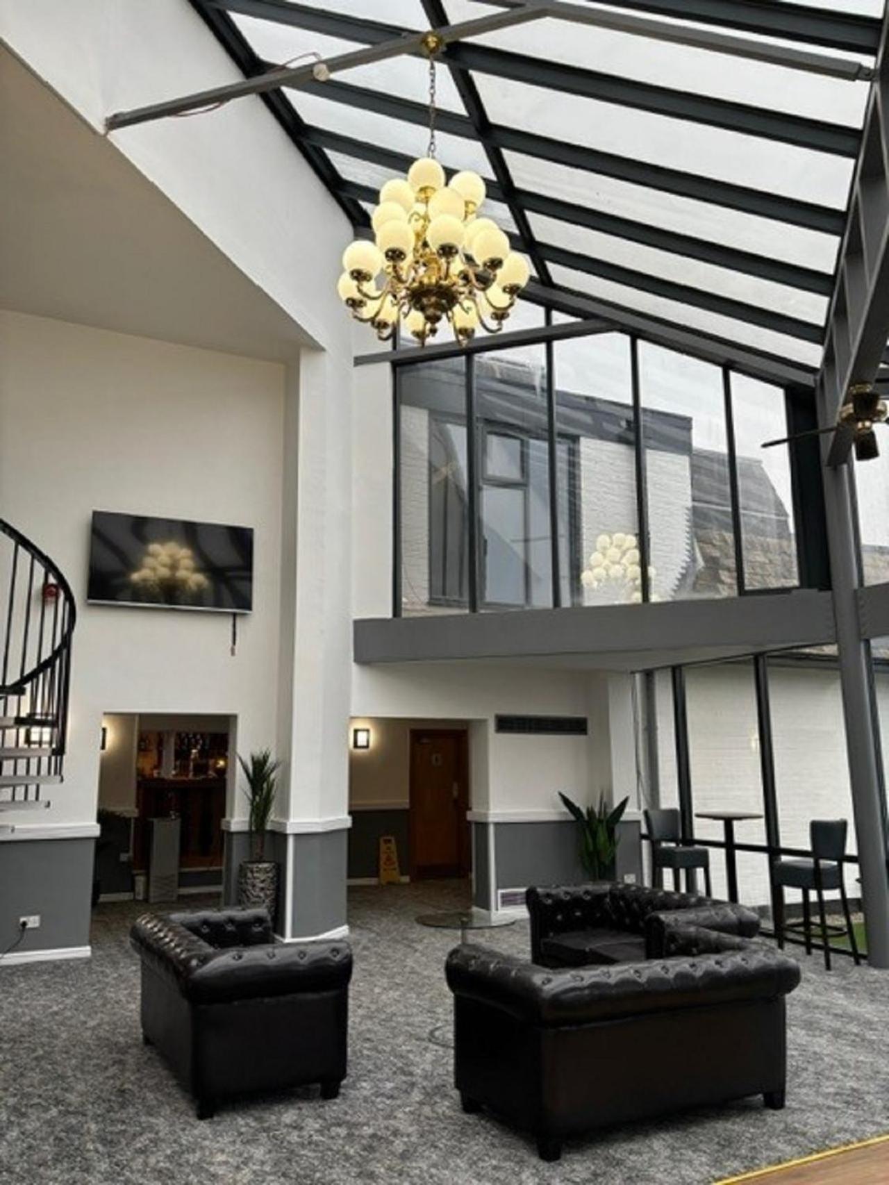 Britannia Hotel Wigan Standish Kültér fotó